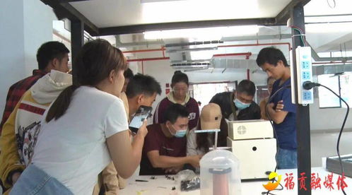 福貢縣城區萬人安置點技能培訓班正式開班，助力電子產品裝配與家政服務就業